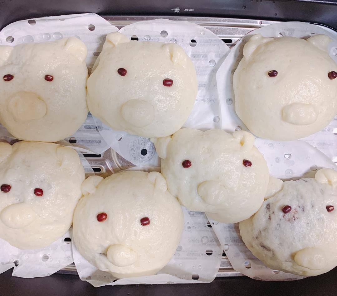 小猪豆沙包