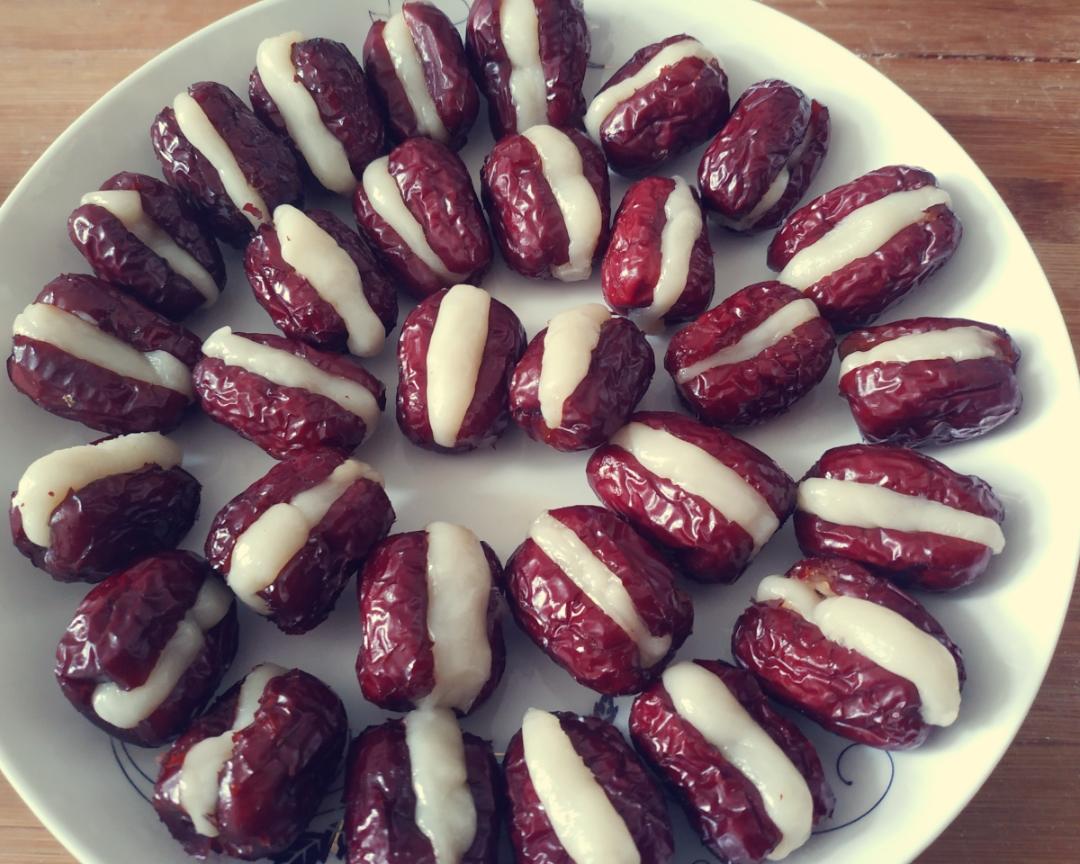 年菜甜品－低卡养颜又美味的红枣糯米粉之“笑口常开”