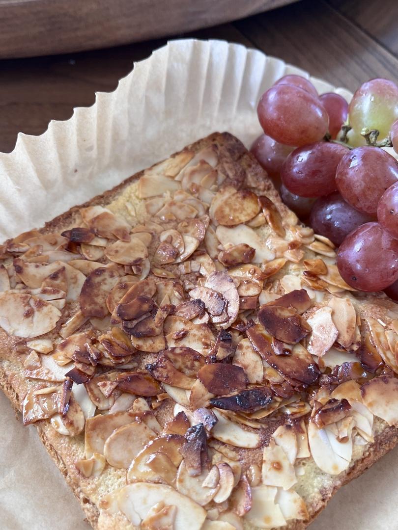 布列塔尼焦糖杏仁吐司｜香香脆脆做法简单