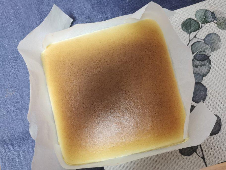轻芝士（乳酪）蛋糕