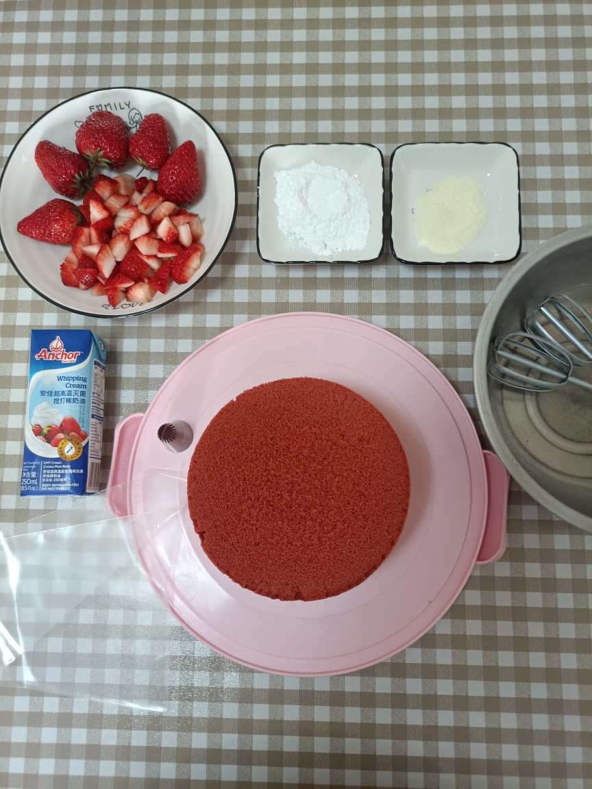 六寸红丝绒生日蛋糕的做法 步骤1