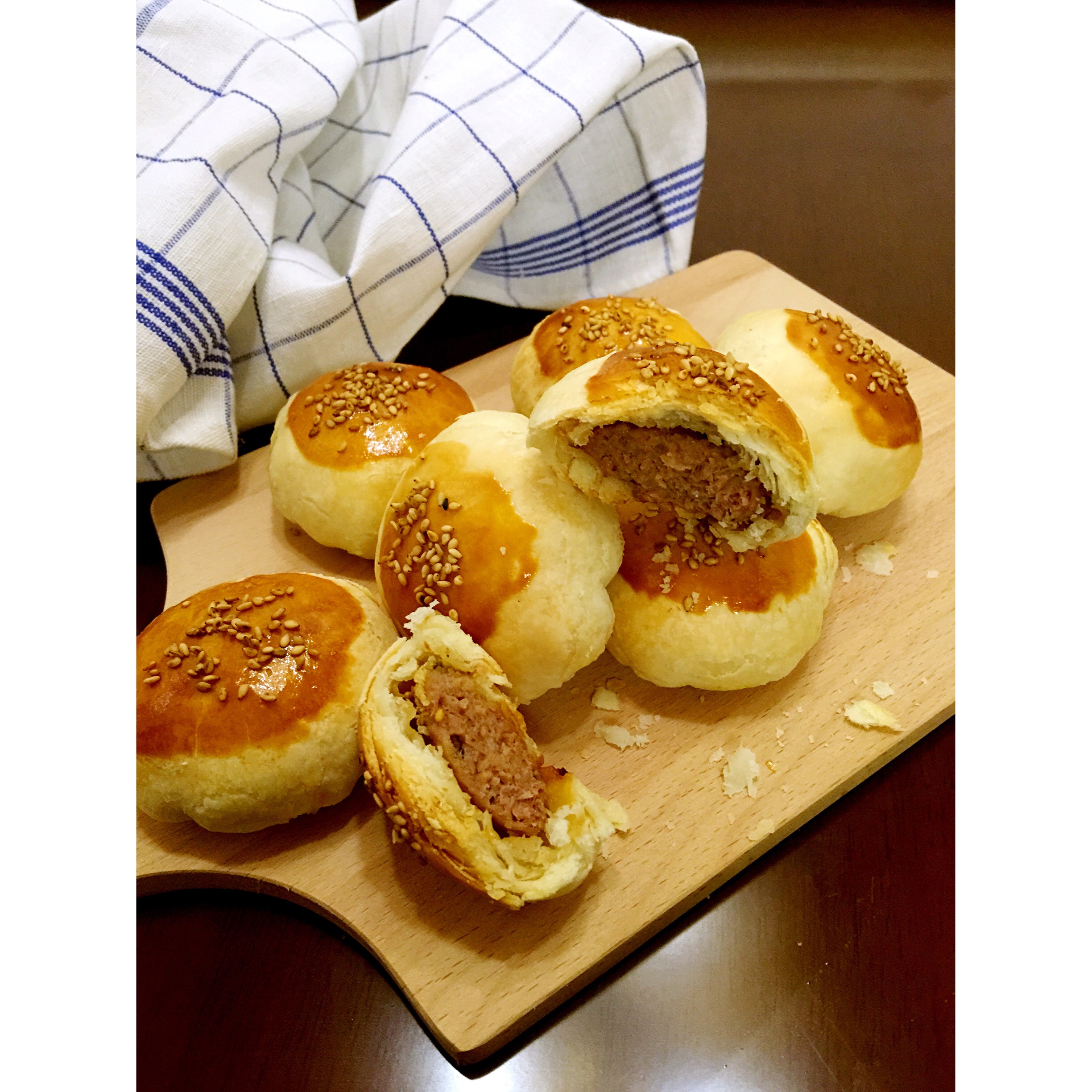 泳式鲜肉榨菜月饼