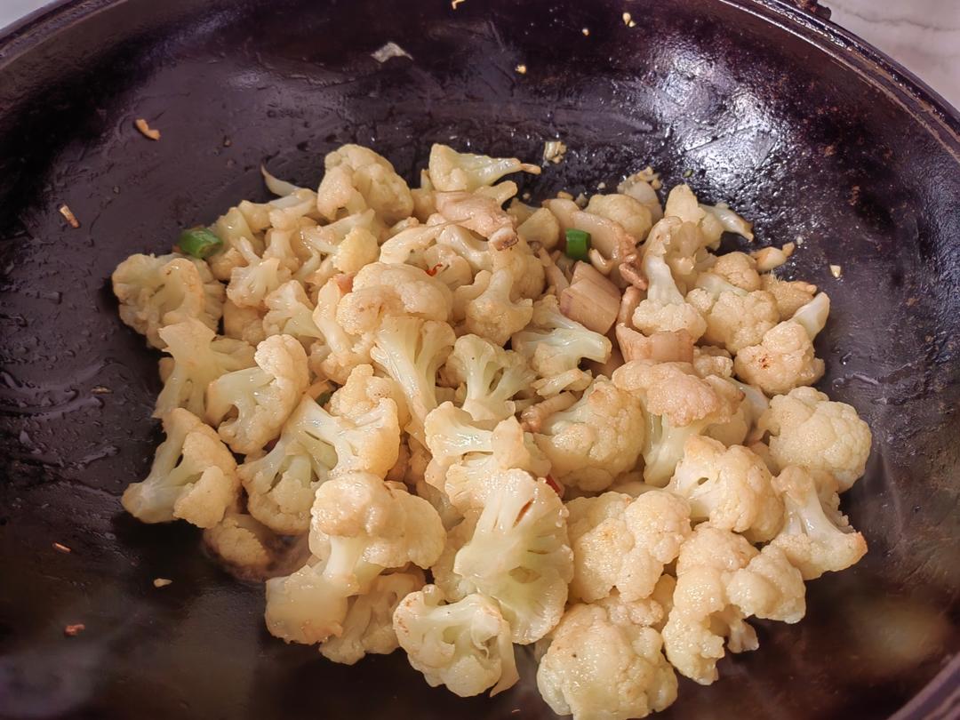 和饭店一个味道的干锅花菜