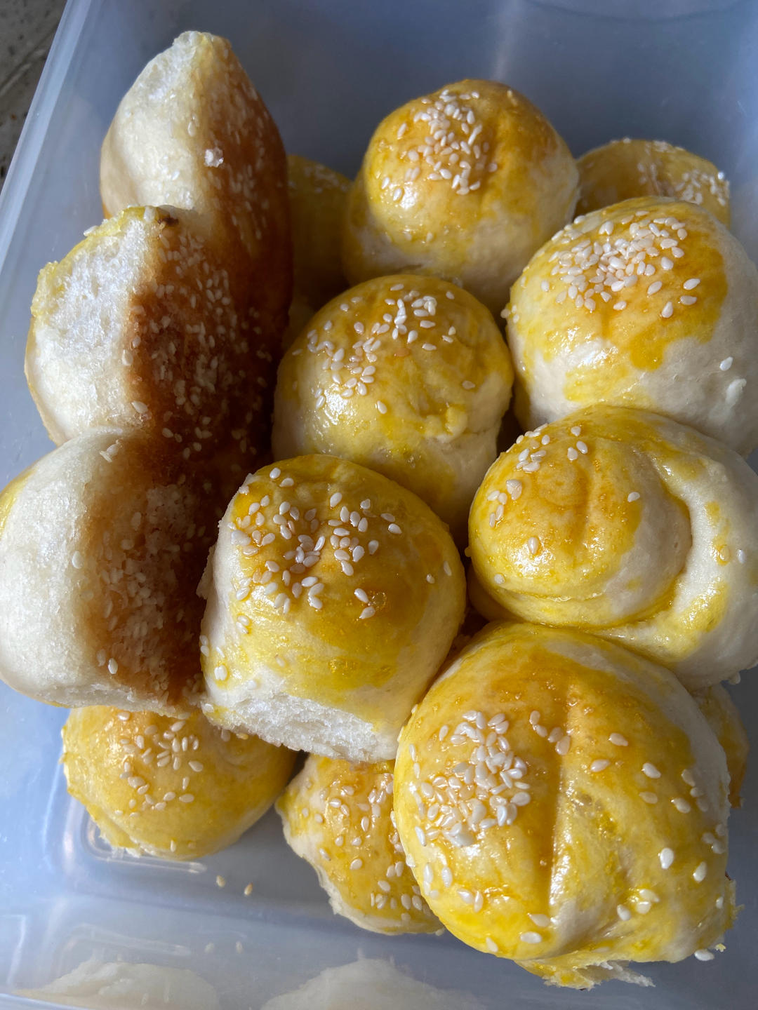 脆底蜂蜜小面包