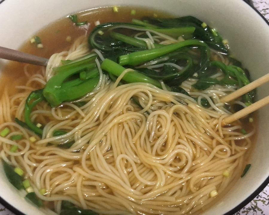 清汤挂面-香而不腻，方便快捷