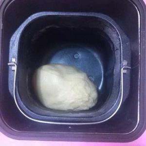 淡奶油版汉堡胚（裱花剩余奶油好去处）的做法 步骤2