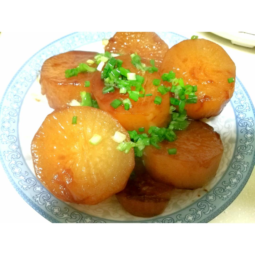 鲍汁萝卜煲，冬季温润的鲜甜味道
