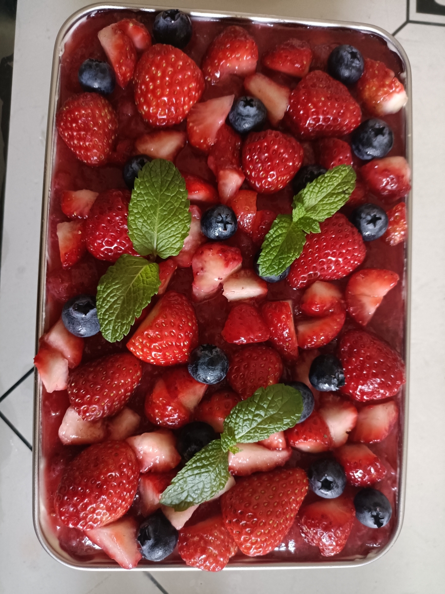 草莓🍓提拉米苏的做法