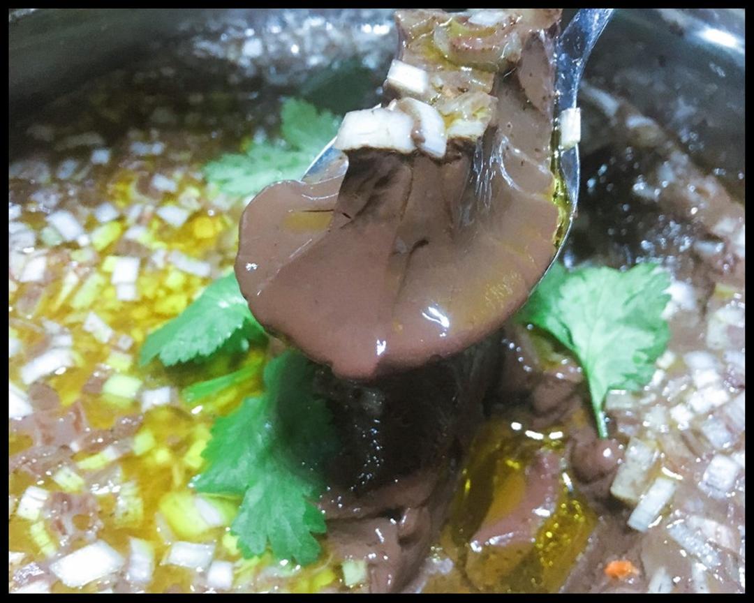 蒸猪血（猪血羹）