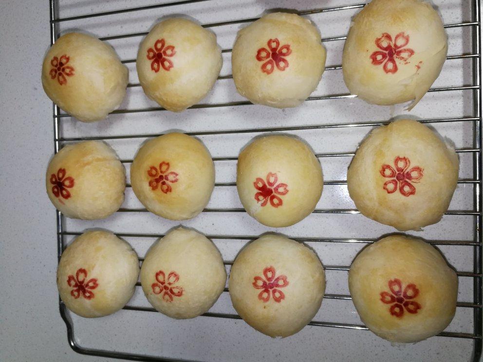 白酥皮云腿月饼