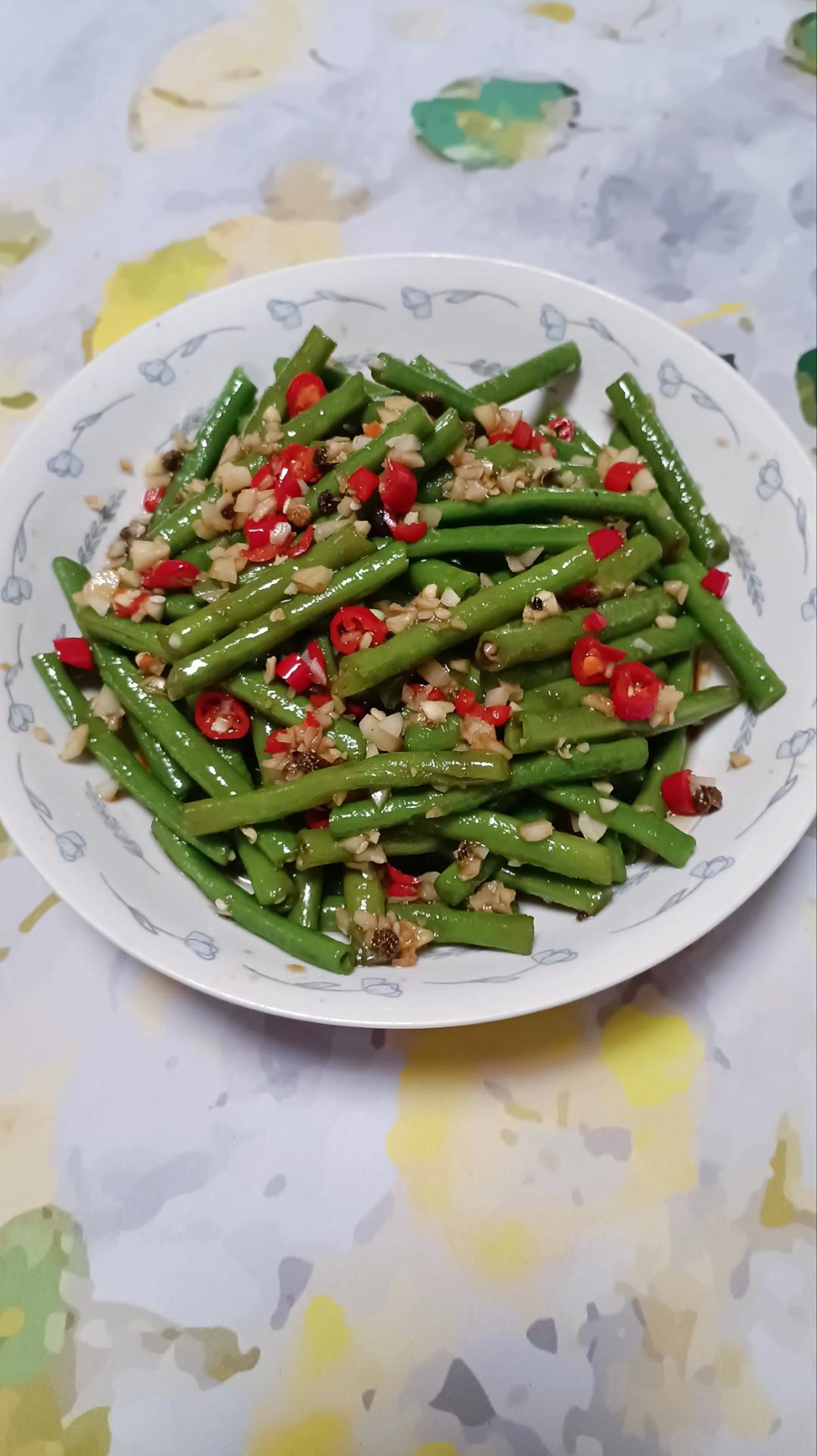 夏日爽口小拌菜～超级好吃的炝豇豆