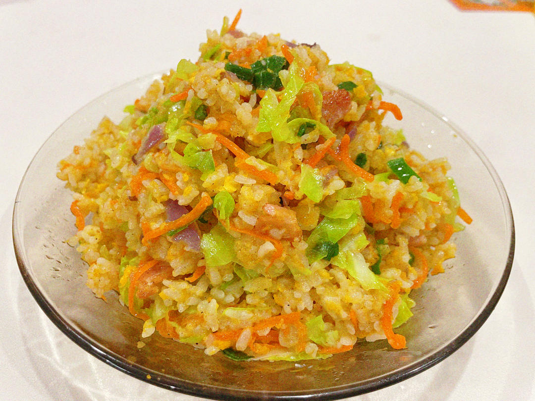 包菜午餐肉炒饭