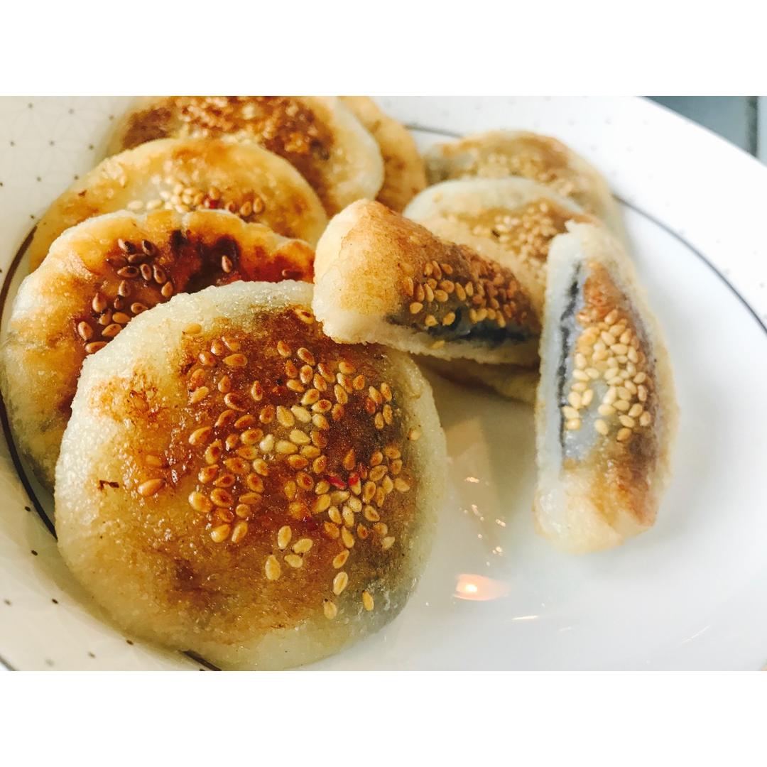 手机用户5555_0cy4做的糯米黑芝麻糊饼