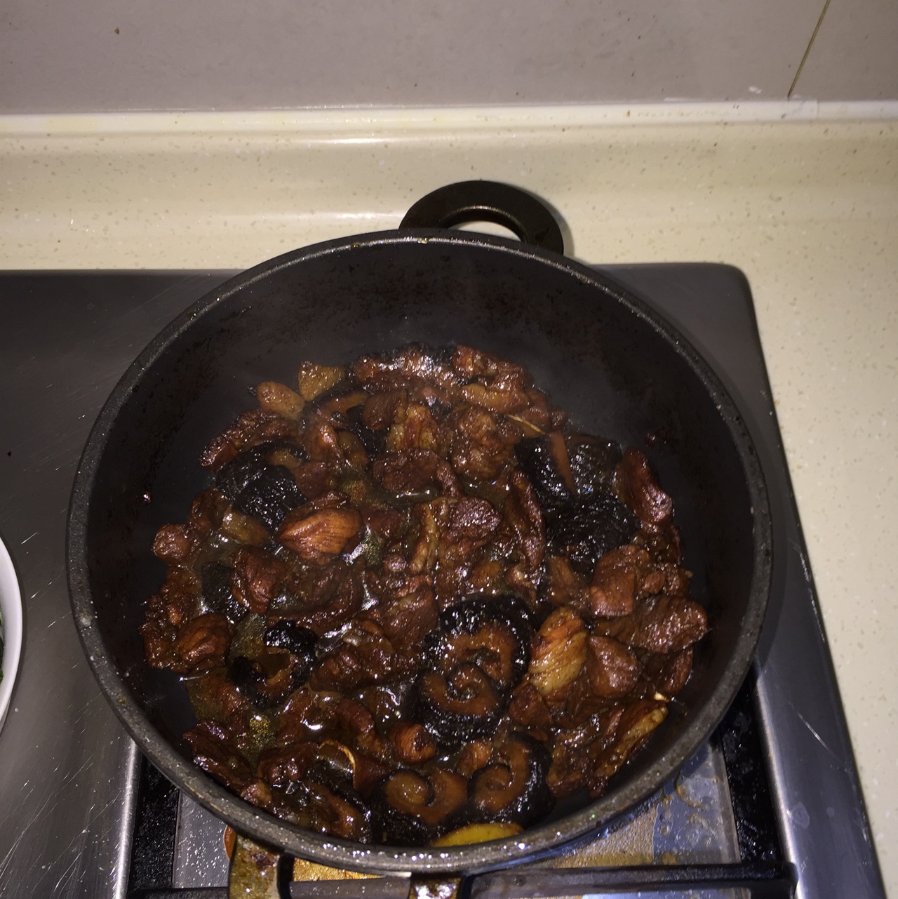 海参红烧肉