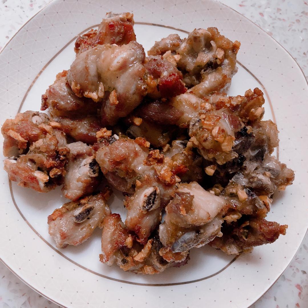 蒜香排骨