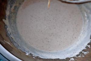 摩飞极速蒸炖锅：豆沙糯米糍（原皮 大枣皮）的做法 步骤6
