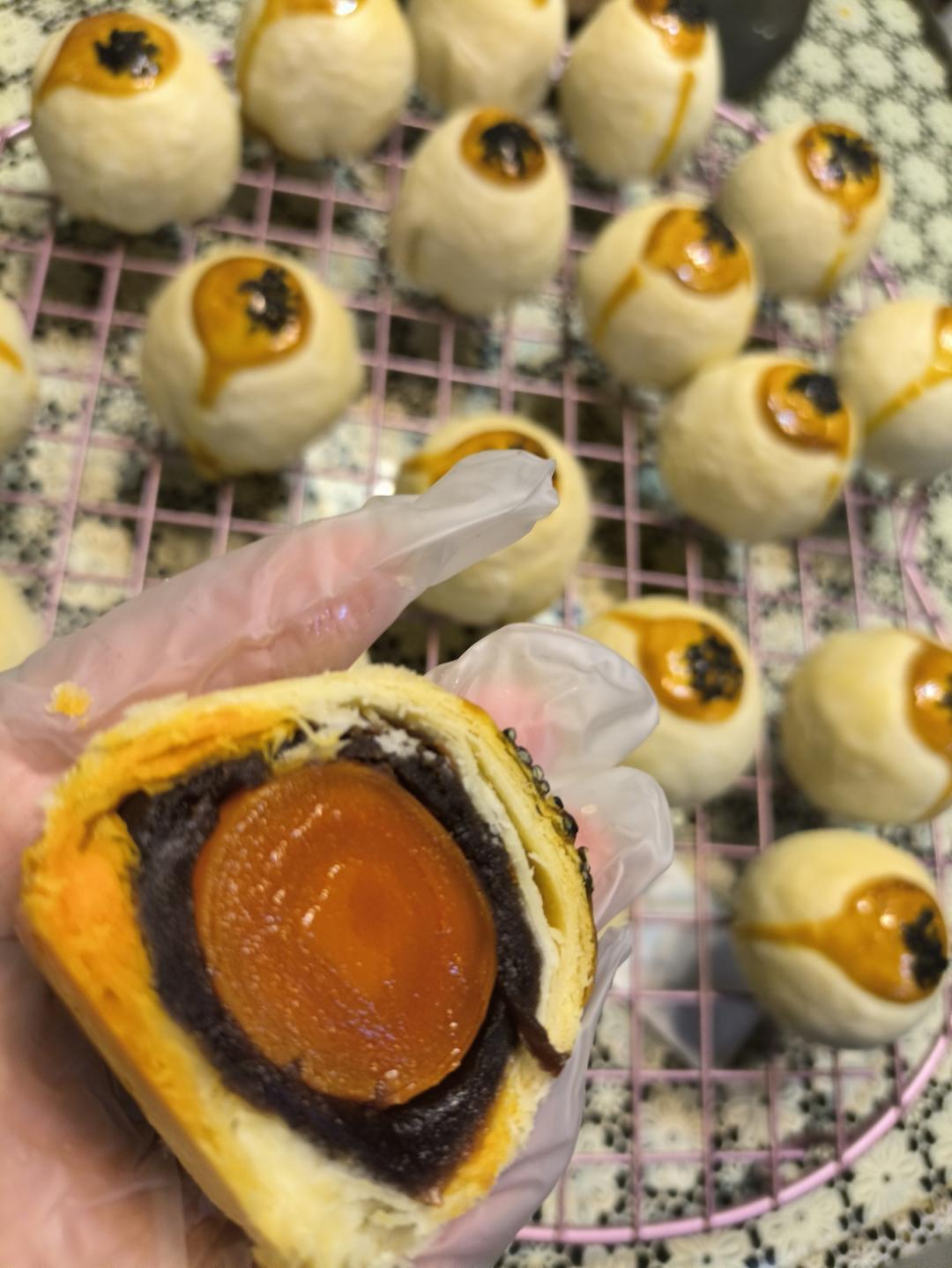 蛋黄酥（步骤超详细，新手适用）