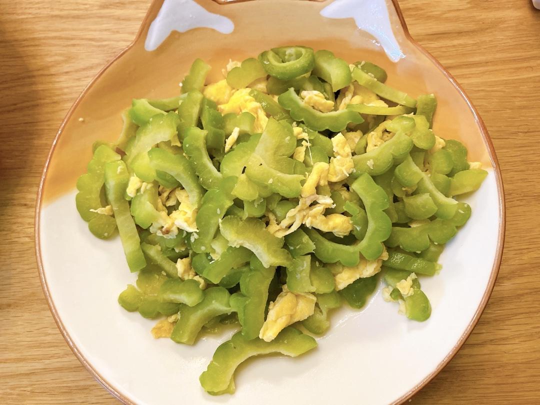 苦瓜炒鸡蛋