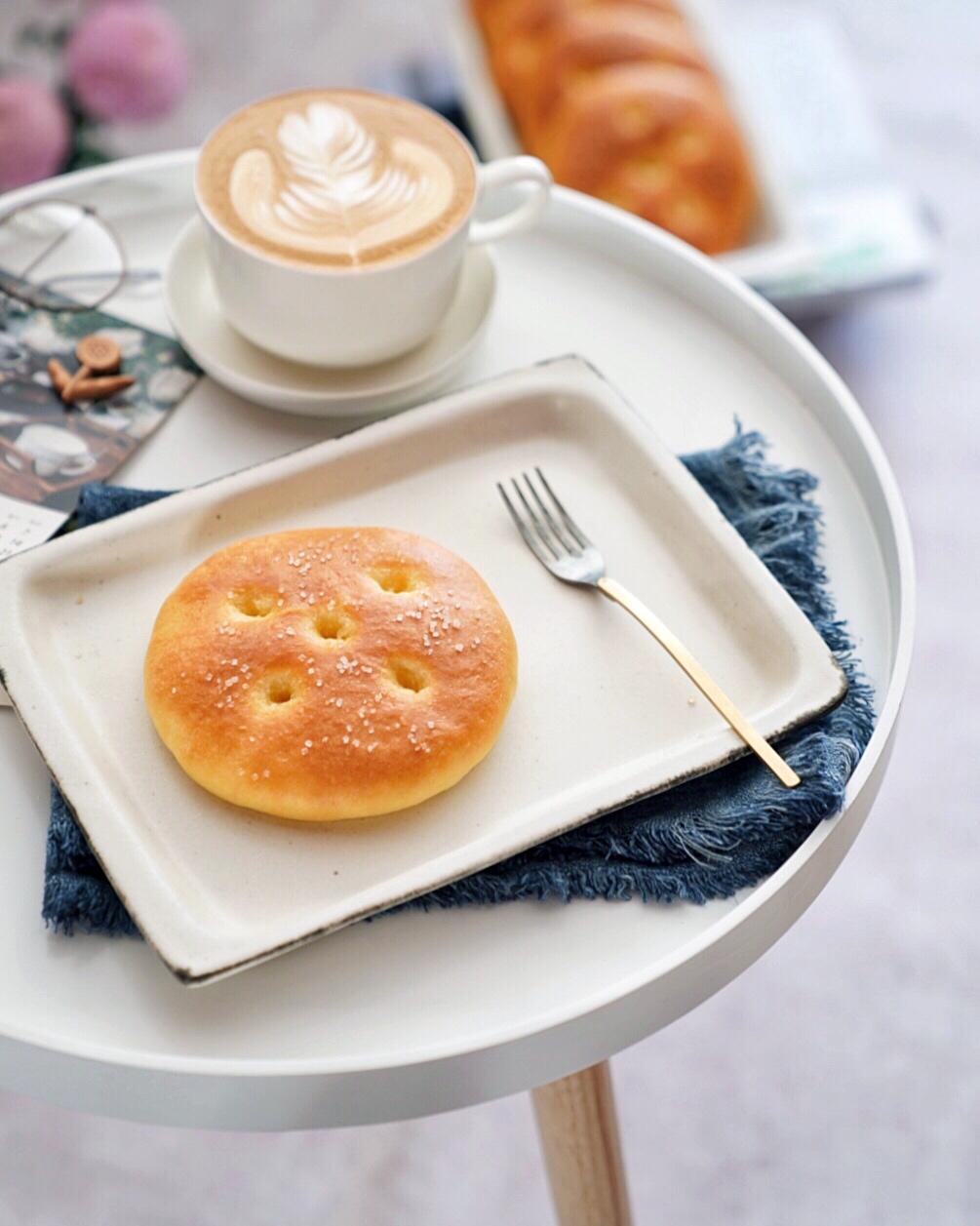 随心小豆做的奶油砂糖布里欧 (葡萄酵母版)