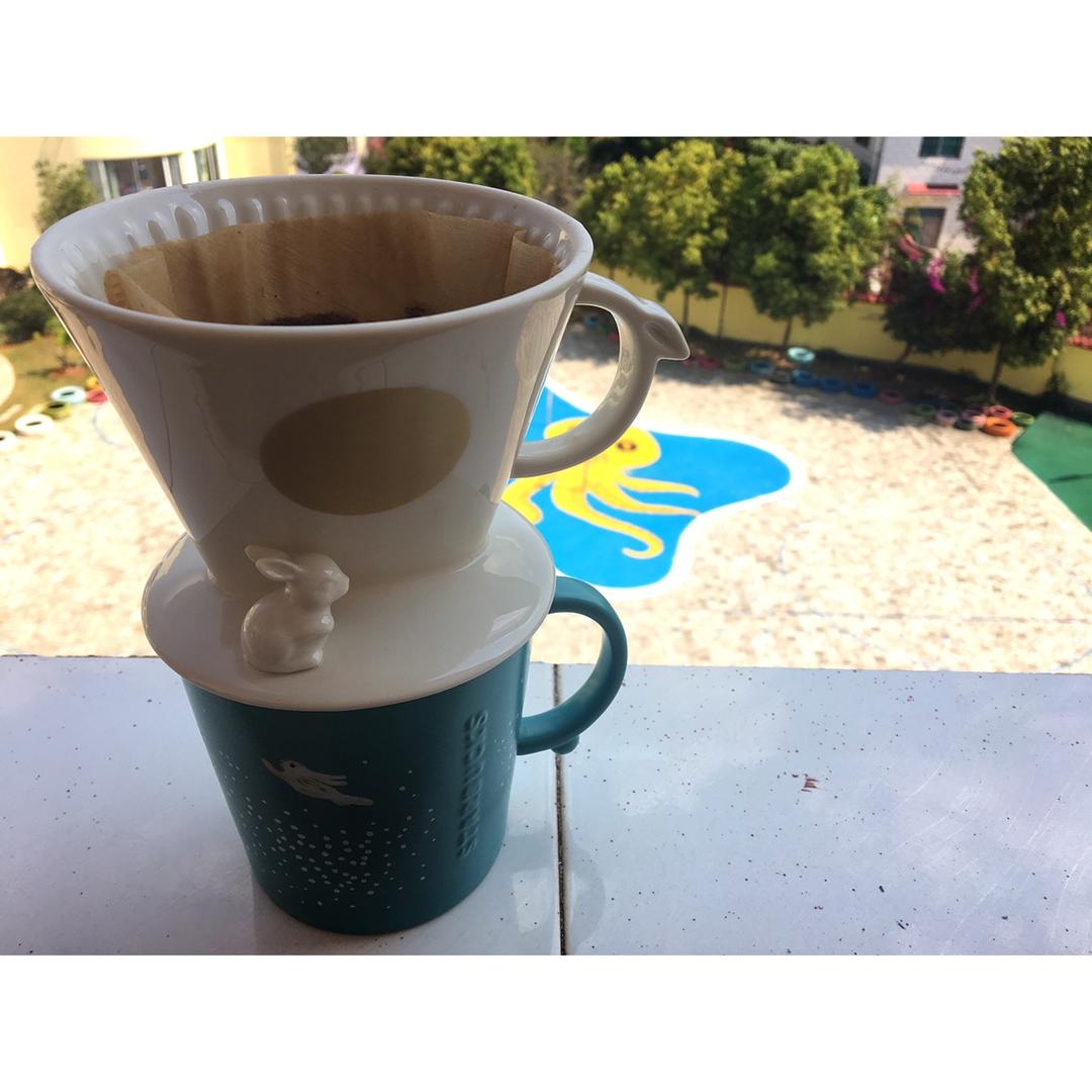 但凭手冲一杯[咖啡]