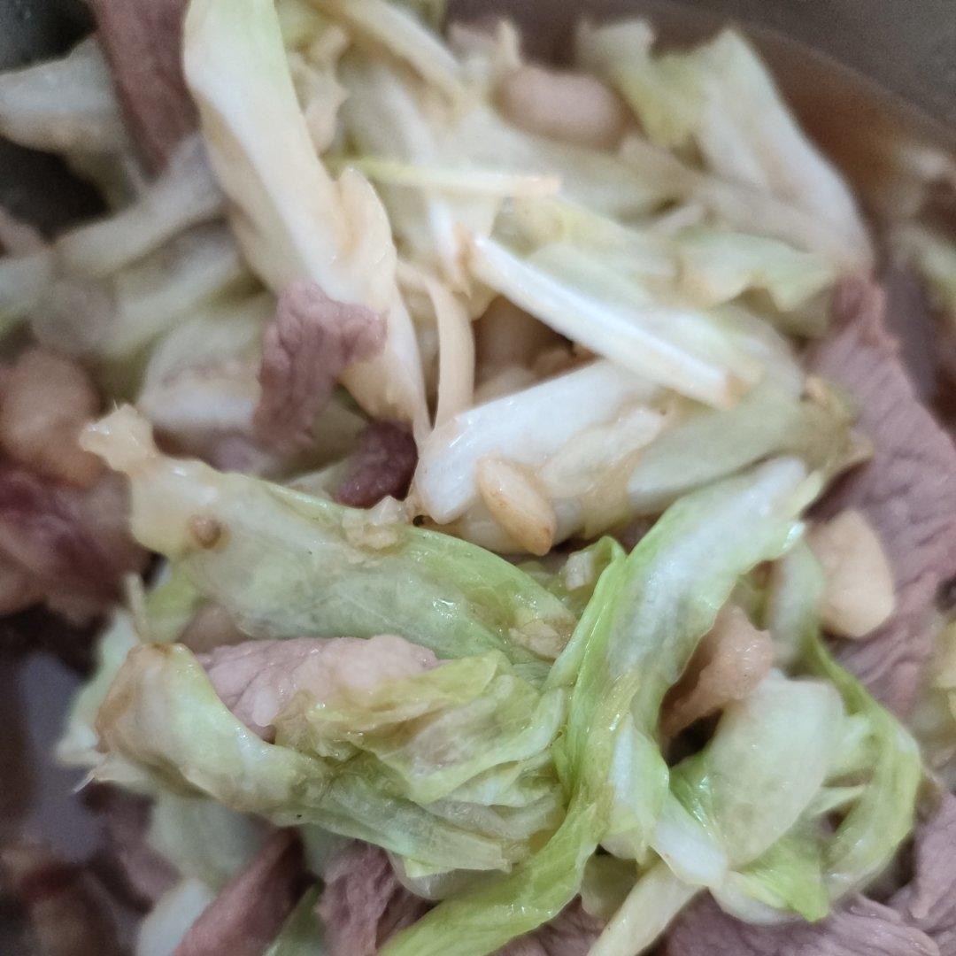 在家如何炒出餐馆的手撕包菜