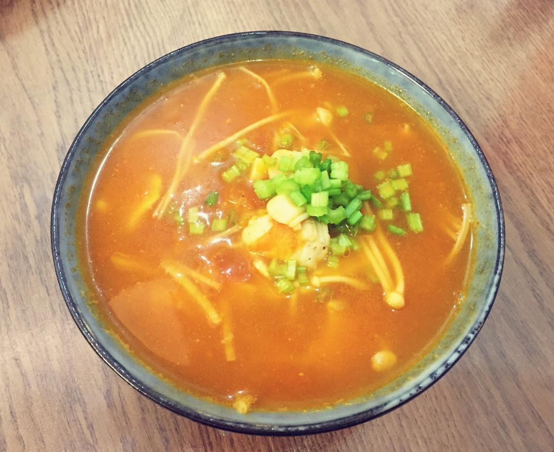 番茄锅酸汤龙利鱼