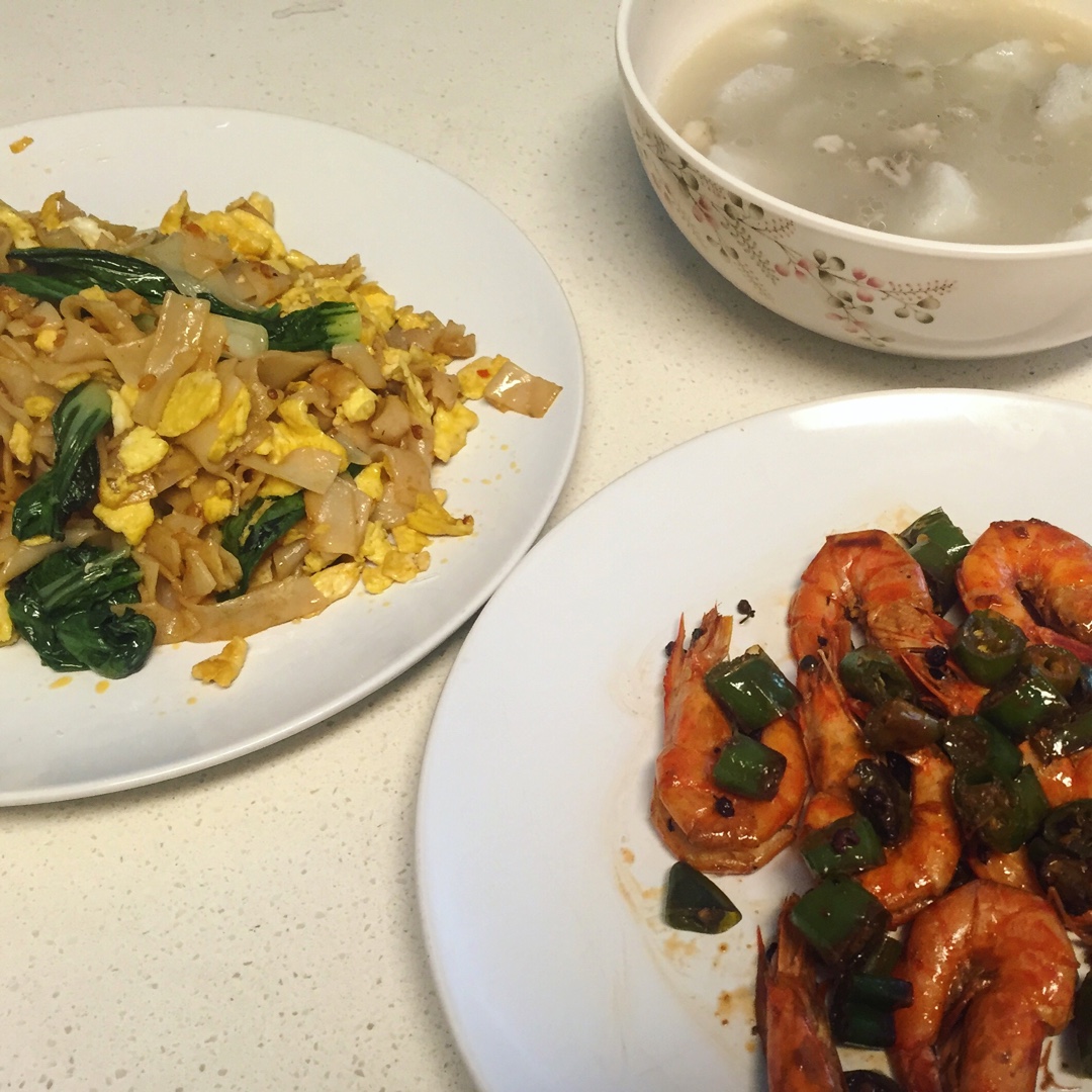 炒河粉