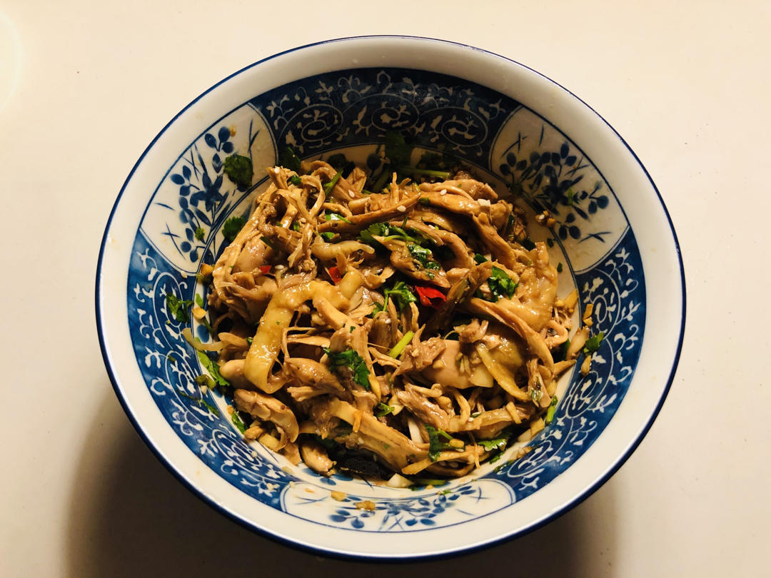 减脂餐：手撕鸡胸肉（无油无糖极简版）
