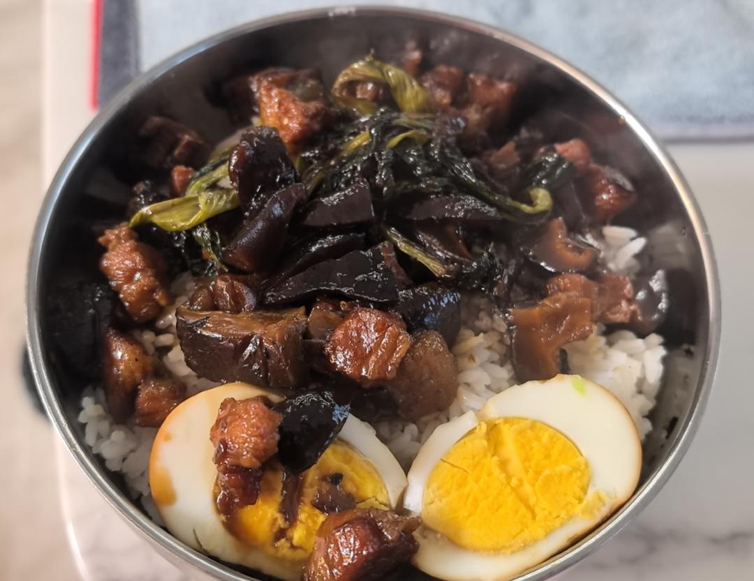 香菇卤肉饭造起来