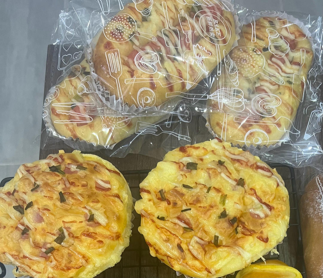 葱香芝士香肠（培根）肉松面包