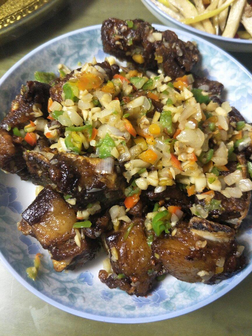 蒜香排骨
