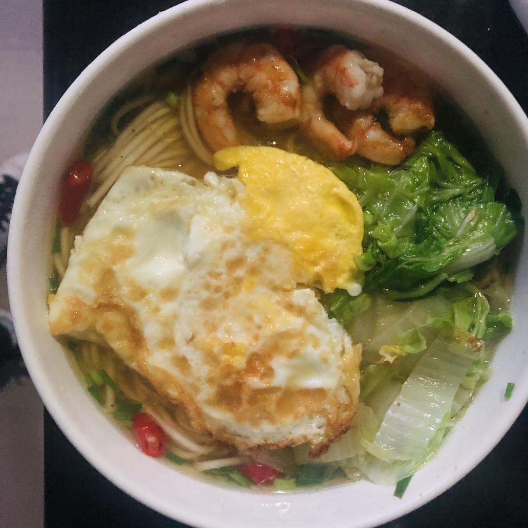 热汤面