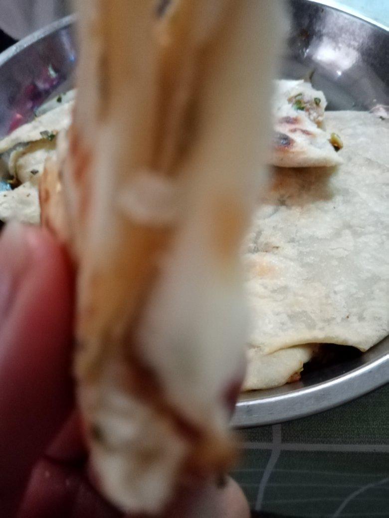 葱油饼（面粉吸水量不一样、水慢慢加）