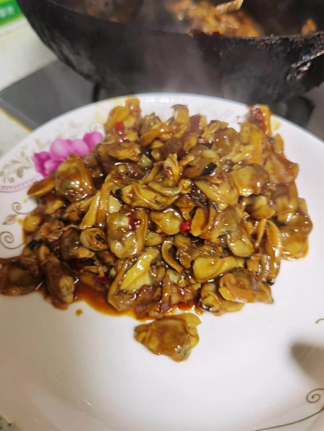 🔥超级简单的辣炒花蛤～味道绝对好吃到舔壳