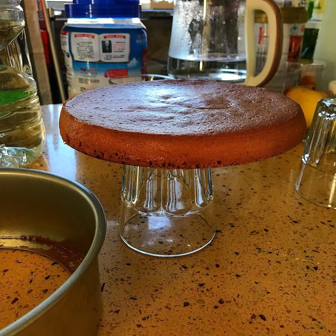 基础戚风（好记、适合奶油抹面、裱花的蛋糕体）