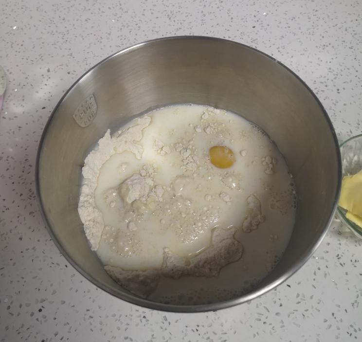 纯奶手撕吐司的做法 步骤1