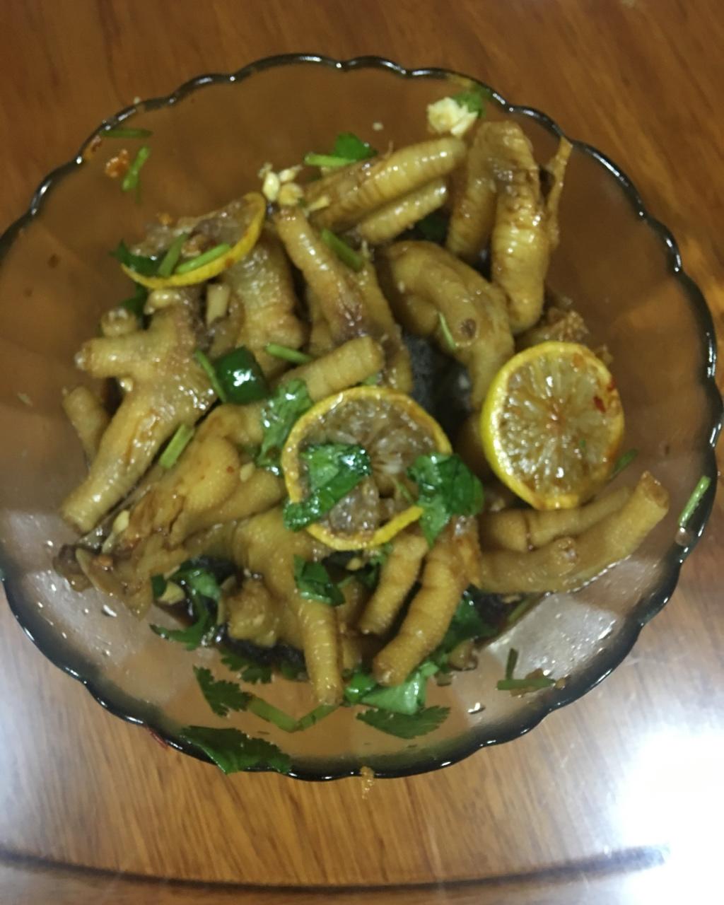 【柠檬酸辣鸡爪】自制超级无敌美味的网红鸡爪