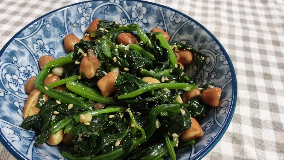 凉拌菠菜花生米🥜