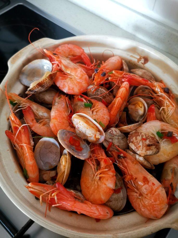 砂锅花甲粉丝煲