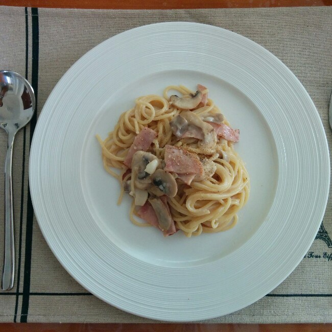 奶油培根意大利面（spaghetti）