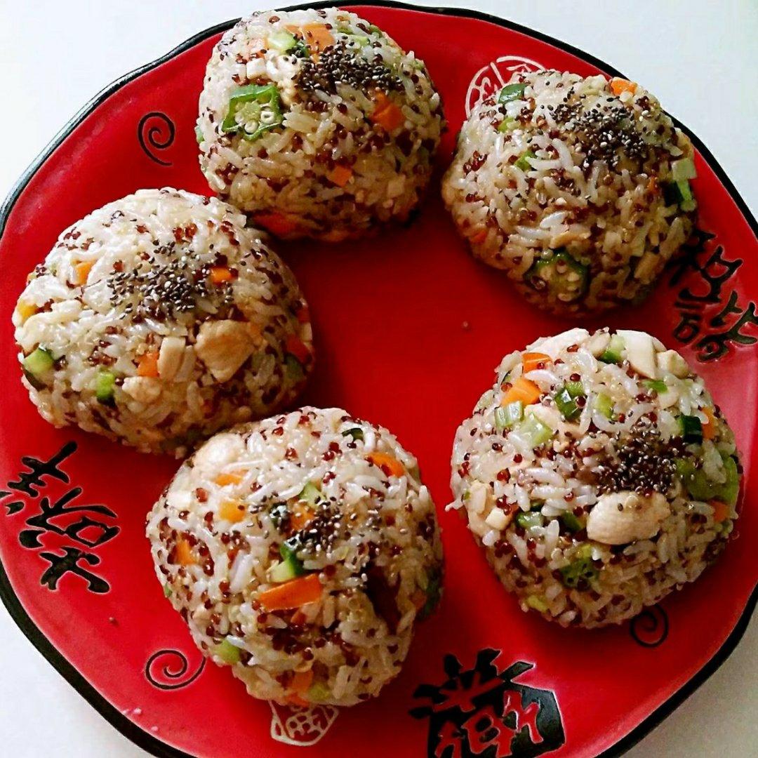 藜麦饭团