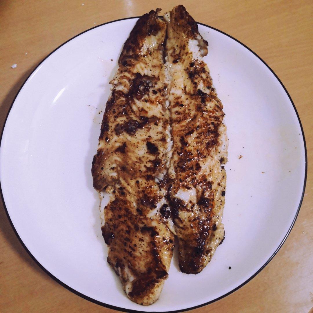低脂美味香煎巴沙鱼