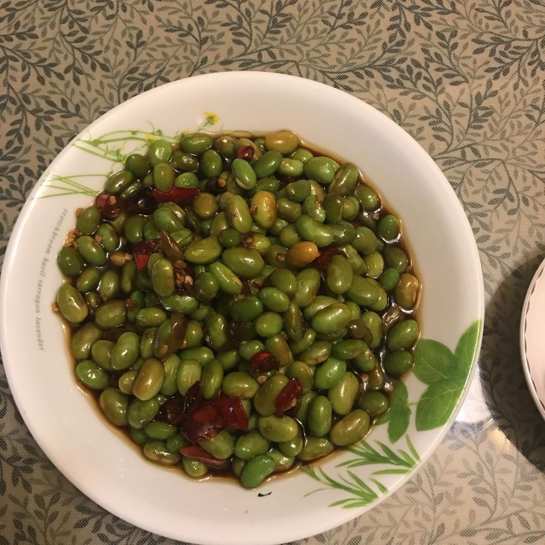 凉拌青豆