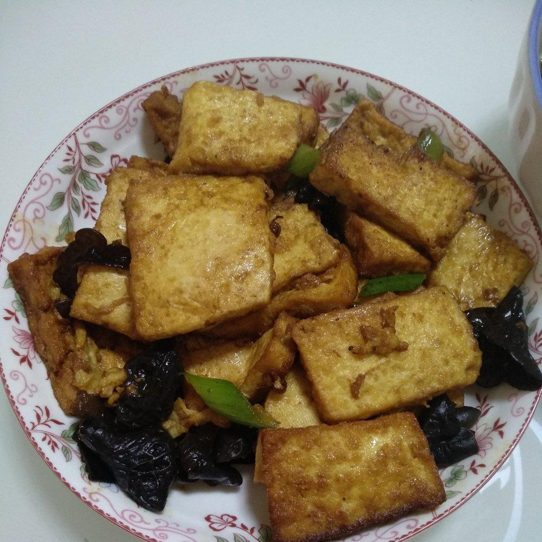 蚝油嫩豆腐