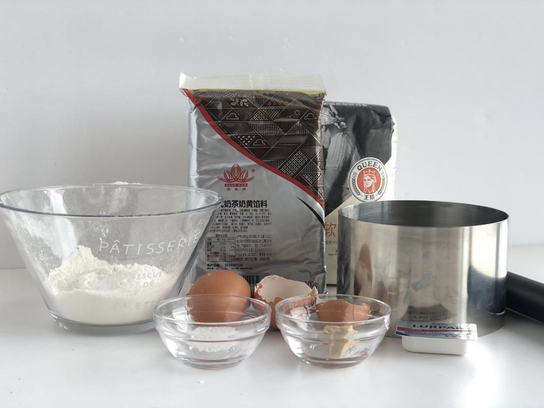 日式大鼓面包（海盐蛋黄肉松馅）