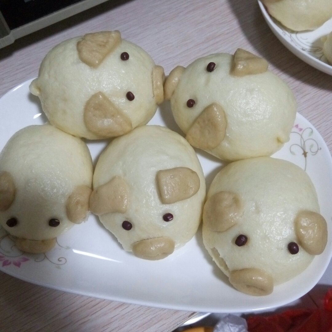 发财猪馒头