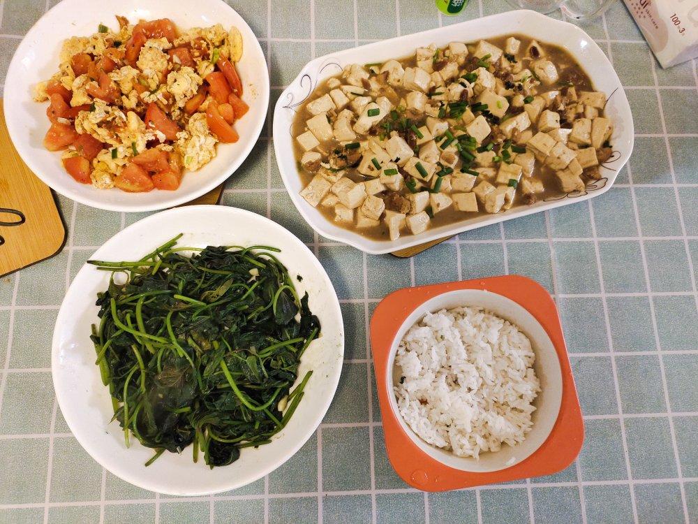 超级下饭的香菇肉沫豆腐