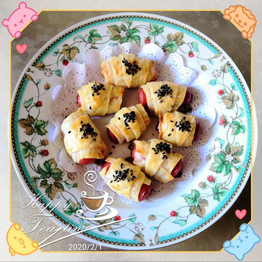 酥皮迷你香肠卷