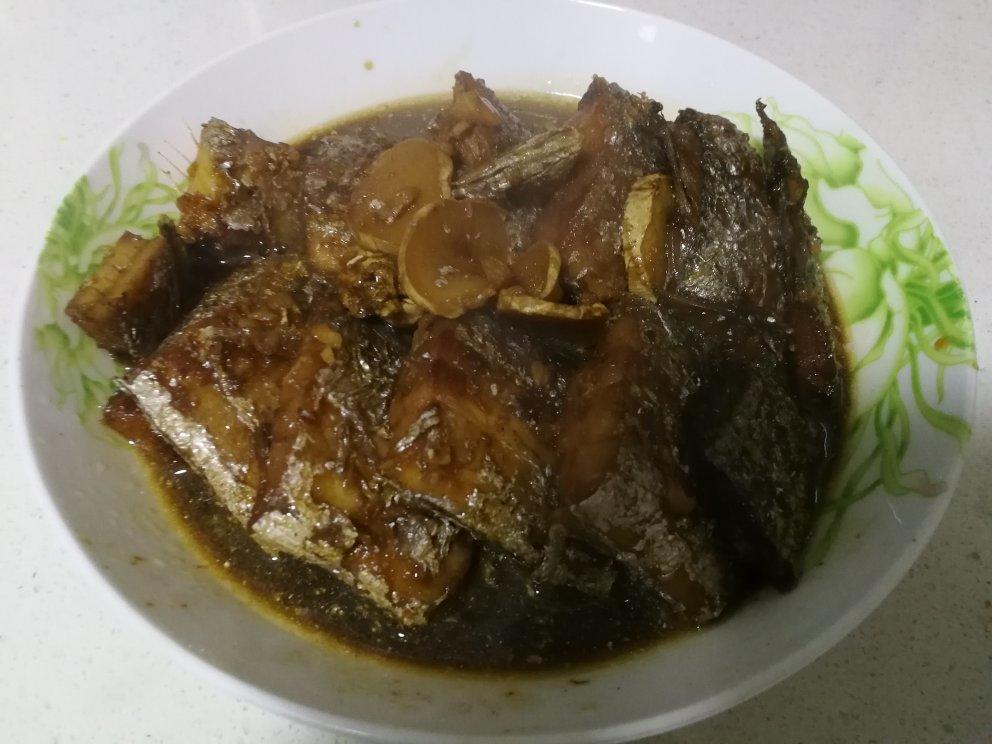 红烧带鱼