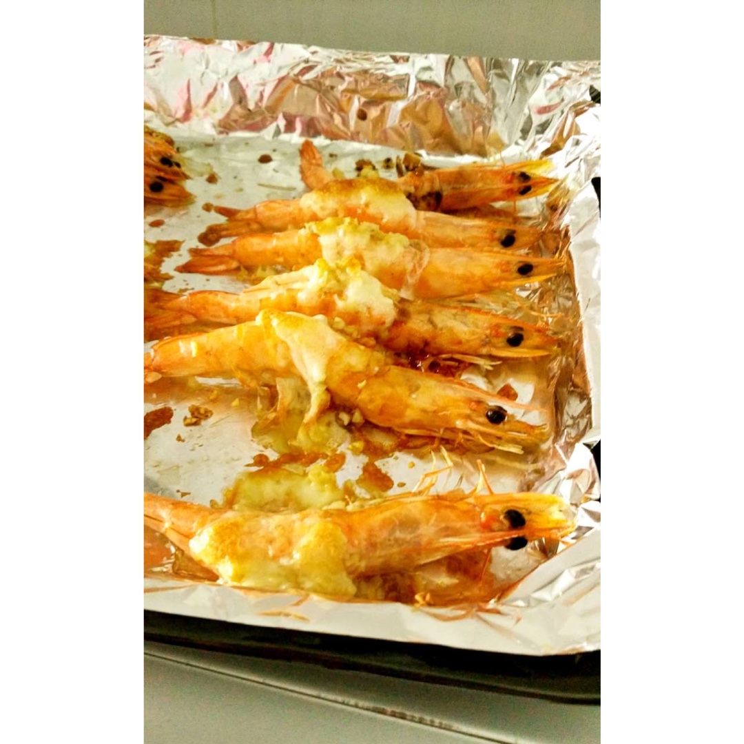 蒜蓉芝士焗虾